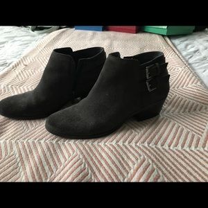 Sam Edelman grey suede bootie size 7.5